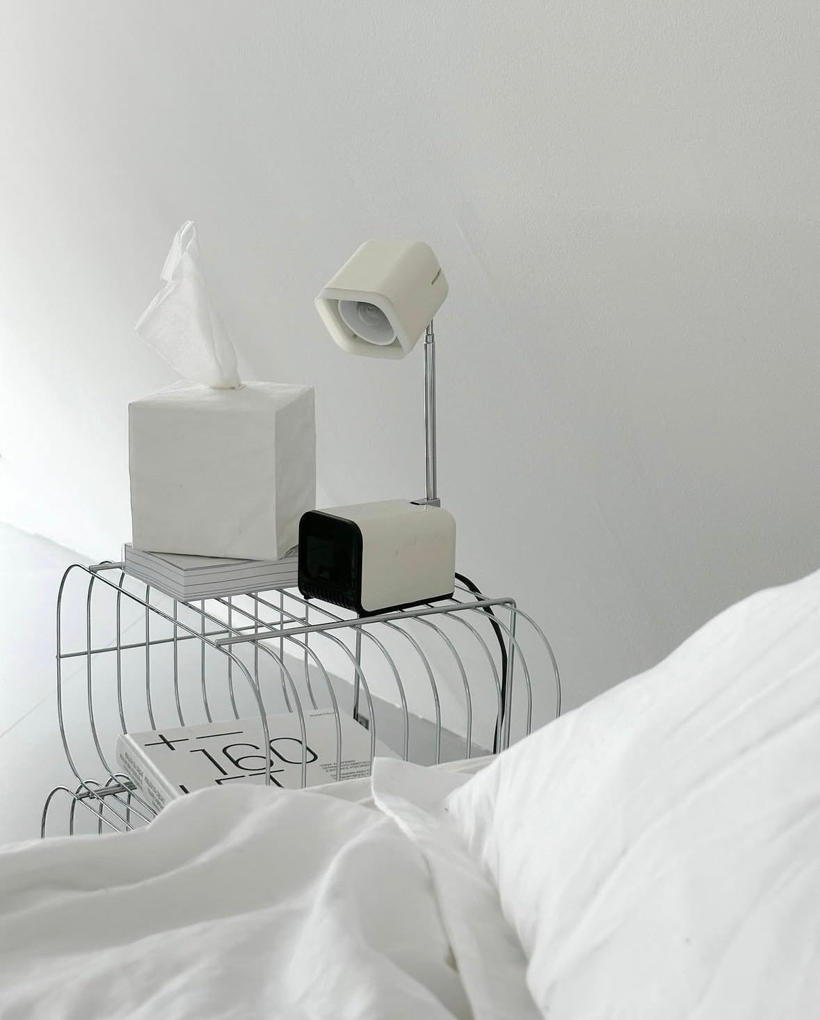 Box na servítky biely