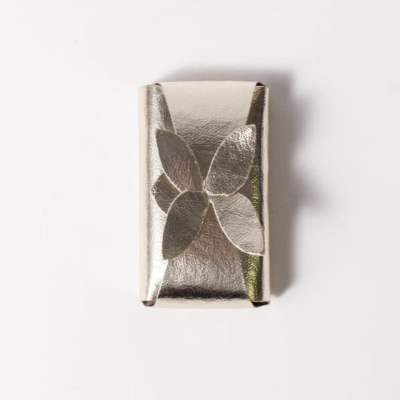 Obal na mydielko z prateľného papiera o platina-metalická