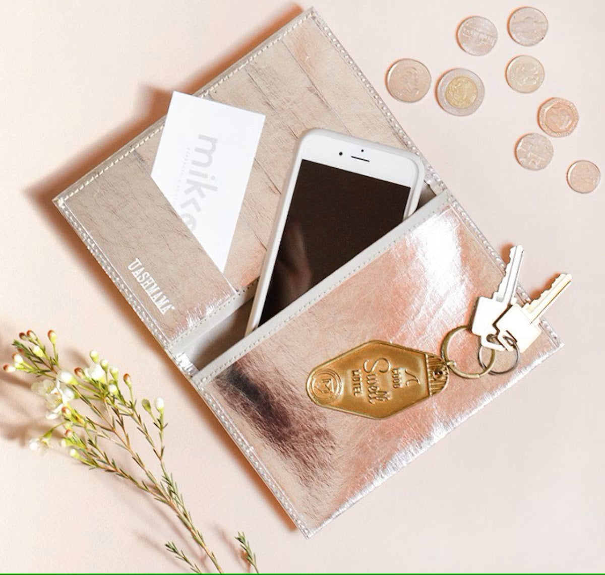 Peňaženka platina-metalická