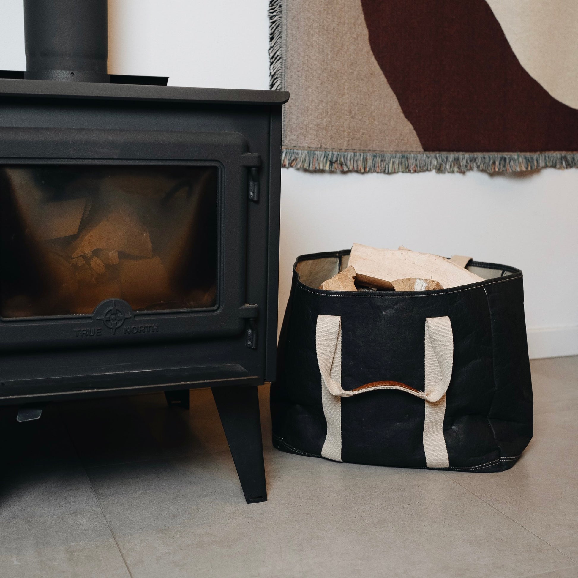 Taška na drevo čierna