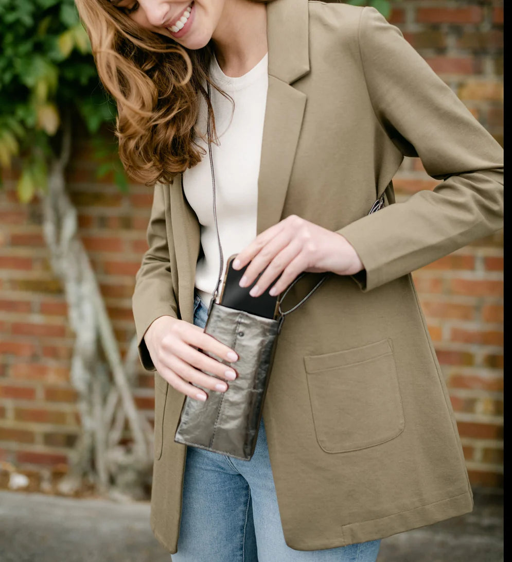 Taštička na mobil tmavosivá-metalická