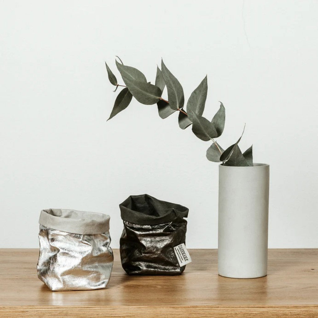 Vrecko strieborné-metalické a čierne-metalické