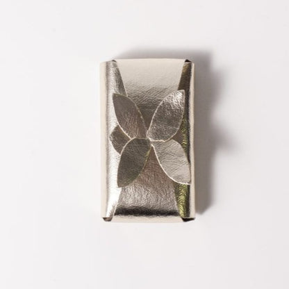 Obal na mydielko z prateľného papiera o platina-metalická